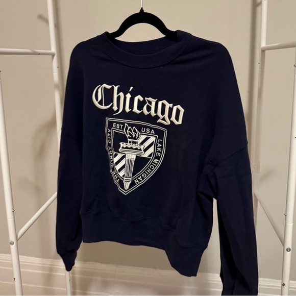 Abercrombie & Fitch Sweaters - Abercrombie Chicago Navy Blue Graphic Sweater